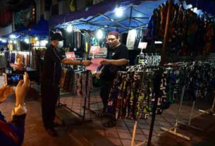 Peniaga Pasar Malam Wajib Berhenti Semasa Maghrib Mulai 15 September